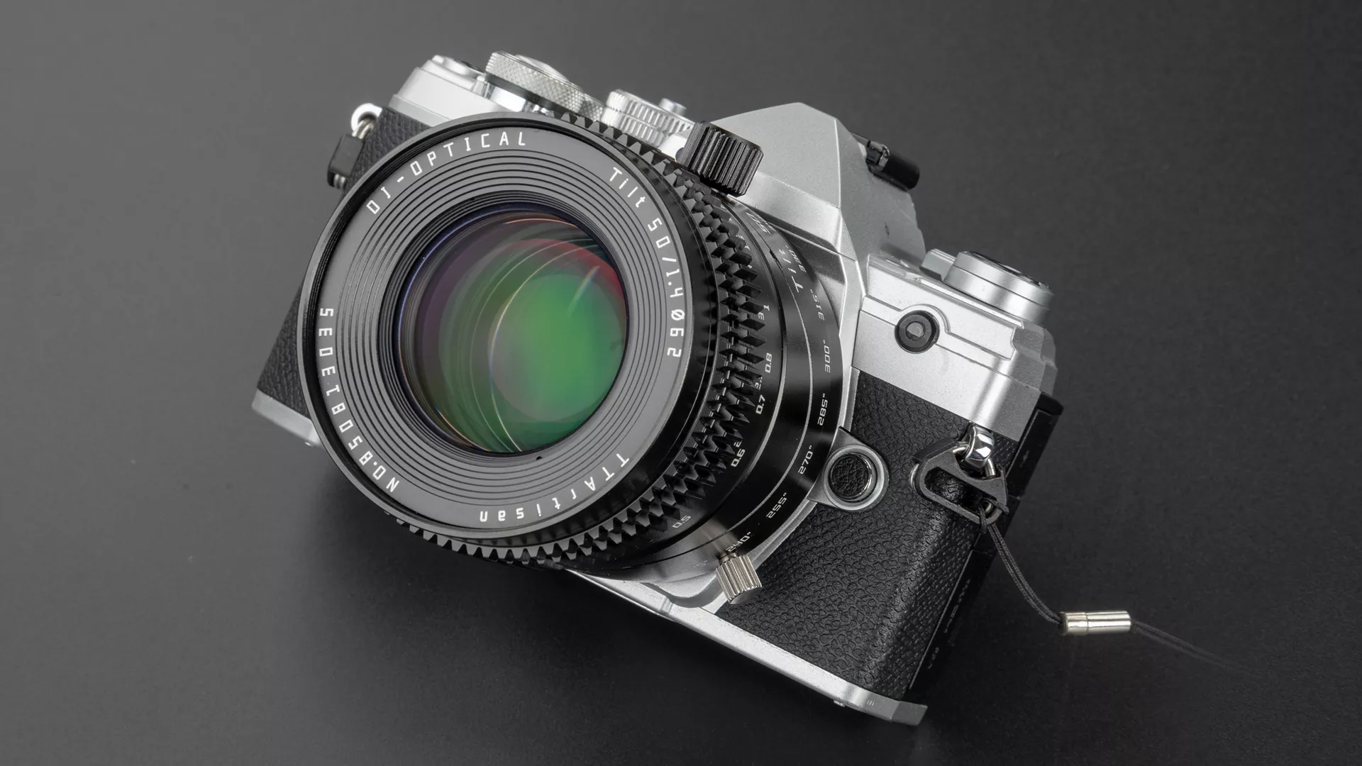 Olympus et Panasonic Accueillent l'Objectif Inclinable TTartisan 50 mm F1.4 en Monture Micro Four Thirds : Un Nouveau Niveau de Créativité Photographique