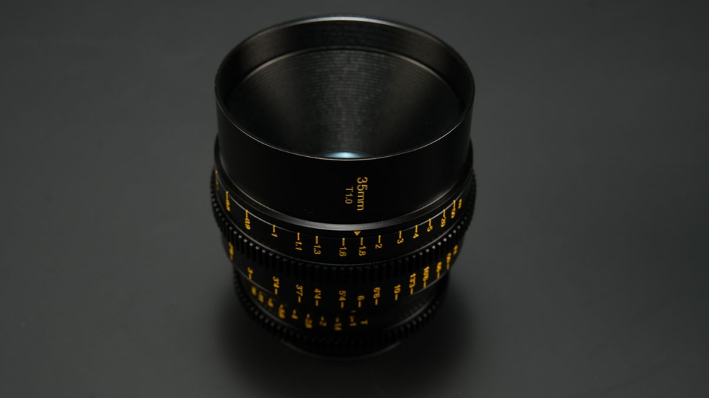 Mitakon lance l'objectif SpeedMaster 20 mm, 35 mm et 50 mm T1.0 Triple Cine Lens Set