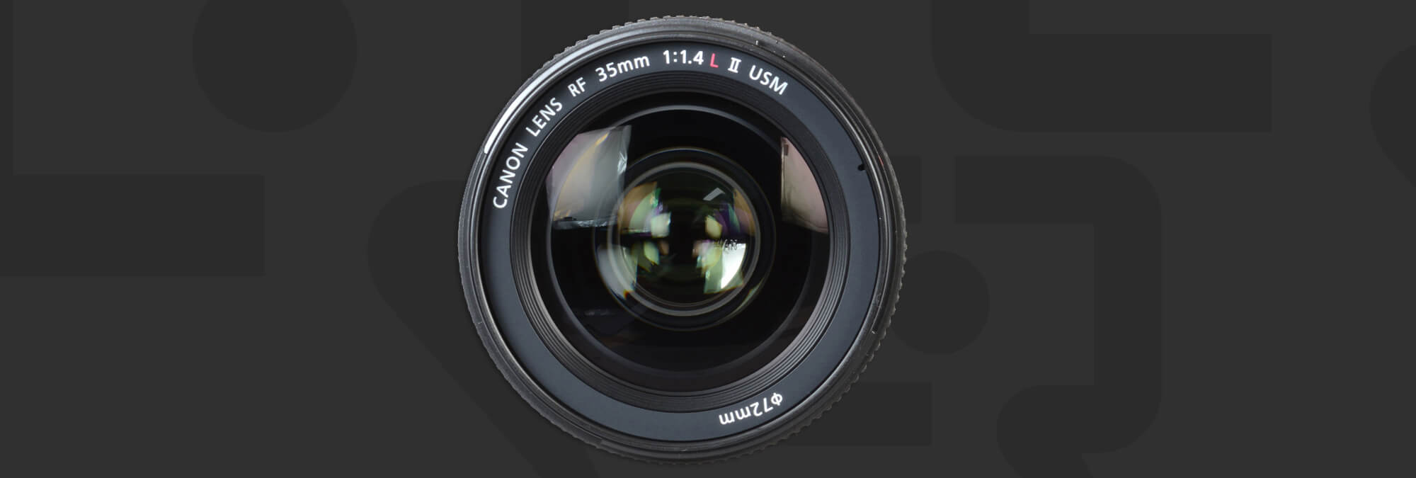 Deux versions du RF 35L de Canon : un atout ou un excès d'options ?